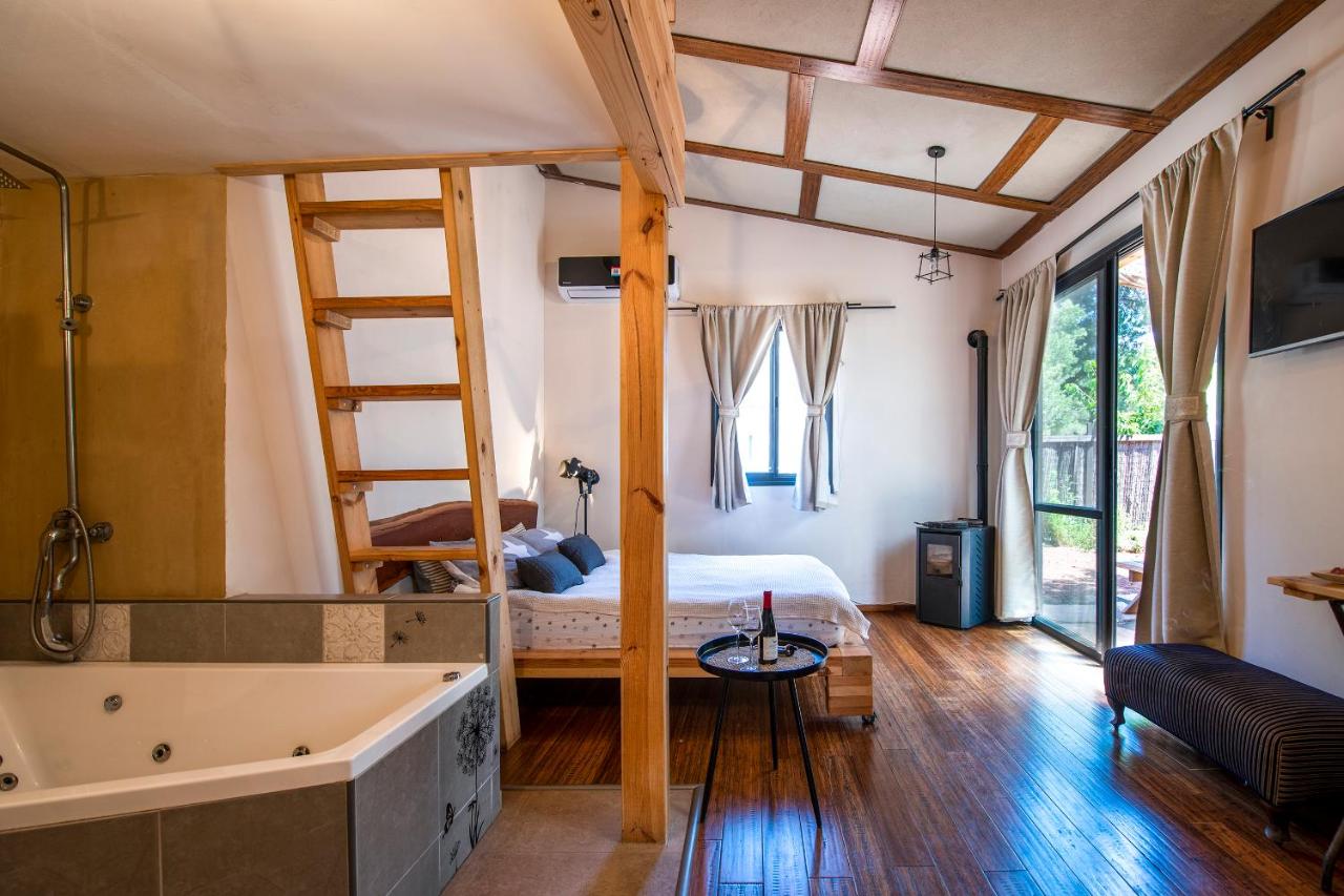 Familienzimmer mit Gartenblick