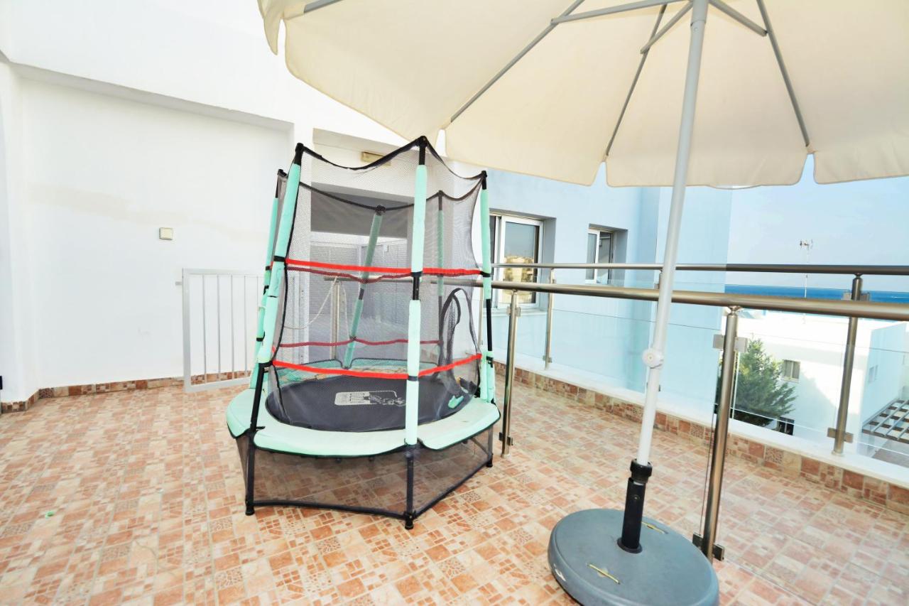 Seafront Protaras Apartments - B&B