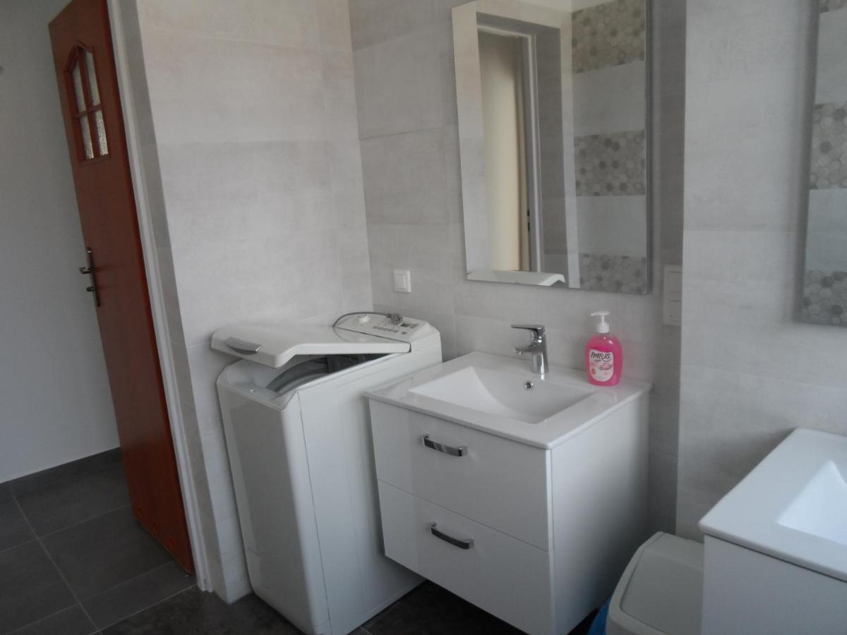 Chambre Simple Économique avec Salle de Bains Commune