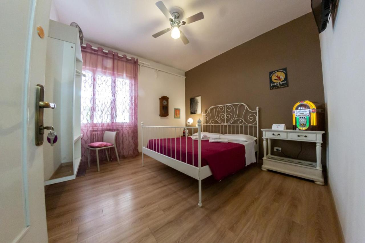 Standard Doppelzimmer mit Gemeinschaftsbad