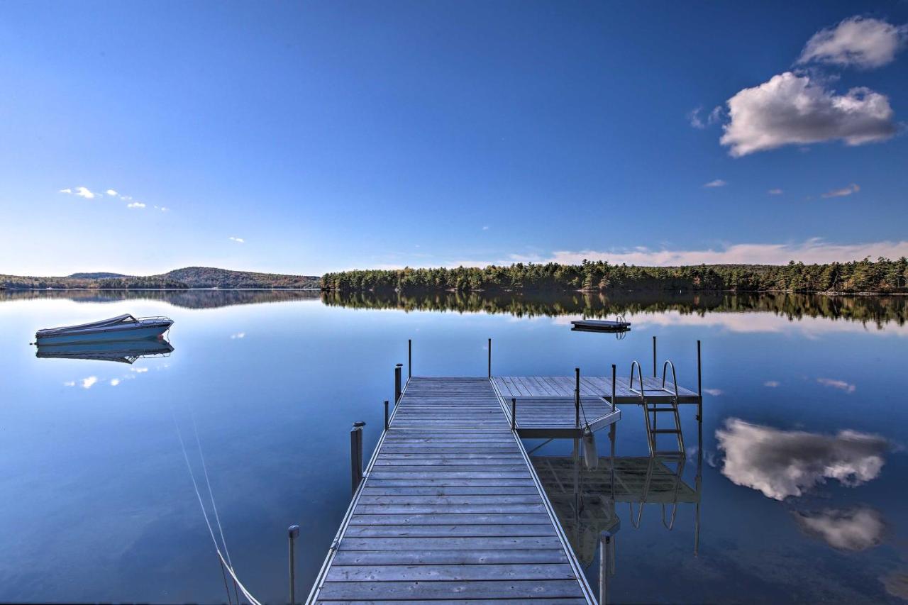 Lakefront Home with Deck, Dock, and Water Access! - B&B