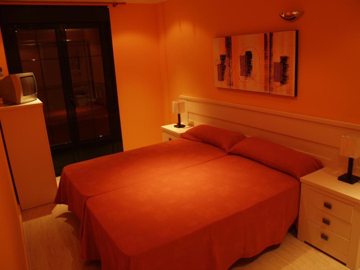 One-Bedroom Apartment with Terrace