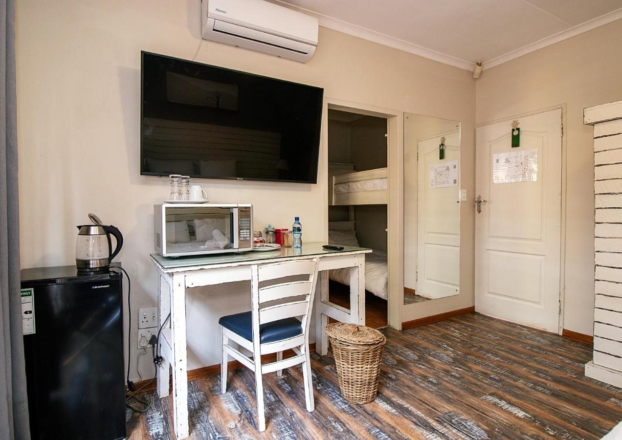 Tweepersoonskamer met 2 Aparte Bedden