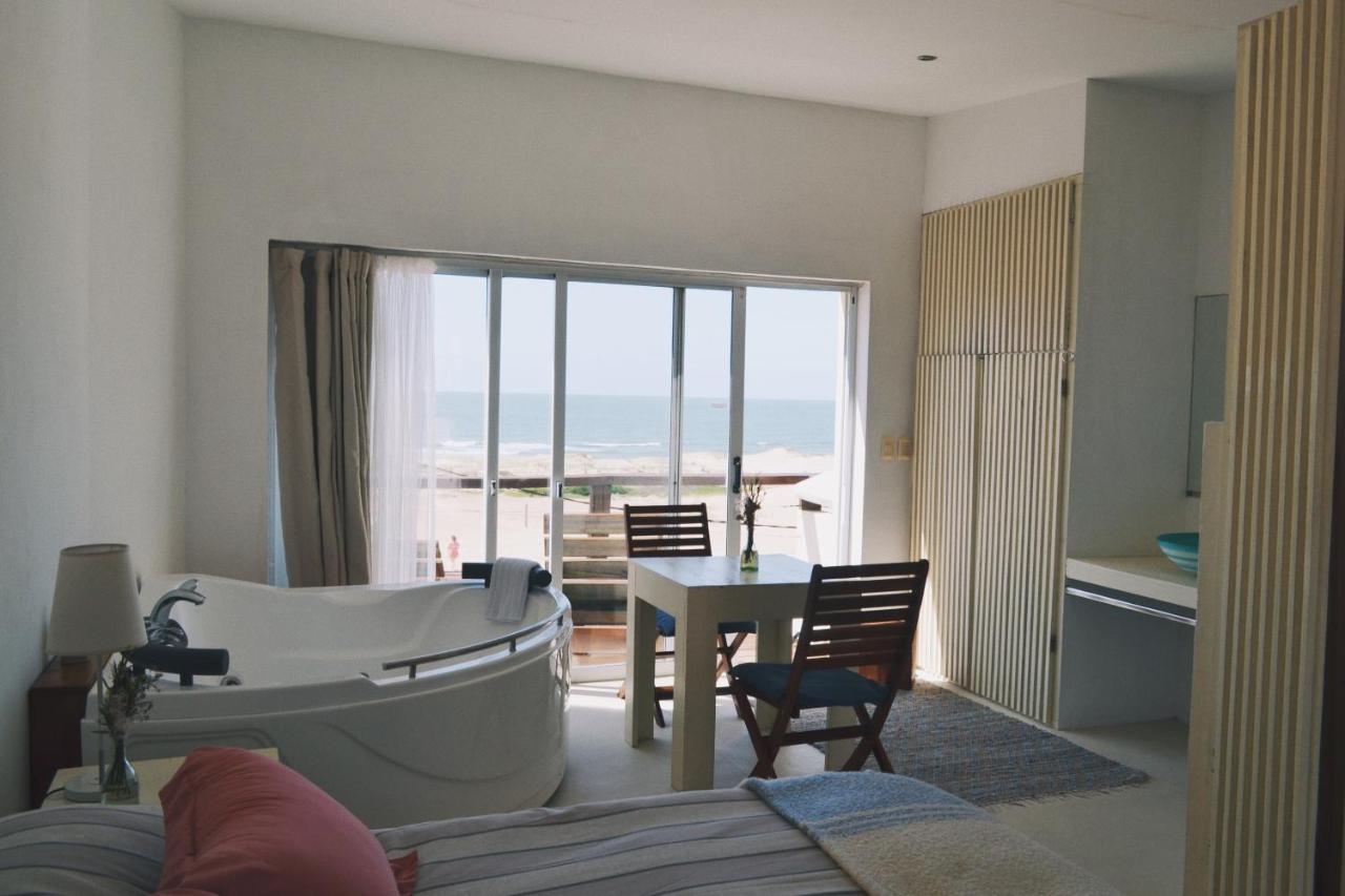 Suite Premium con jacuzzi y vistas al mar 