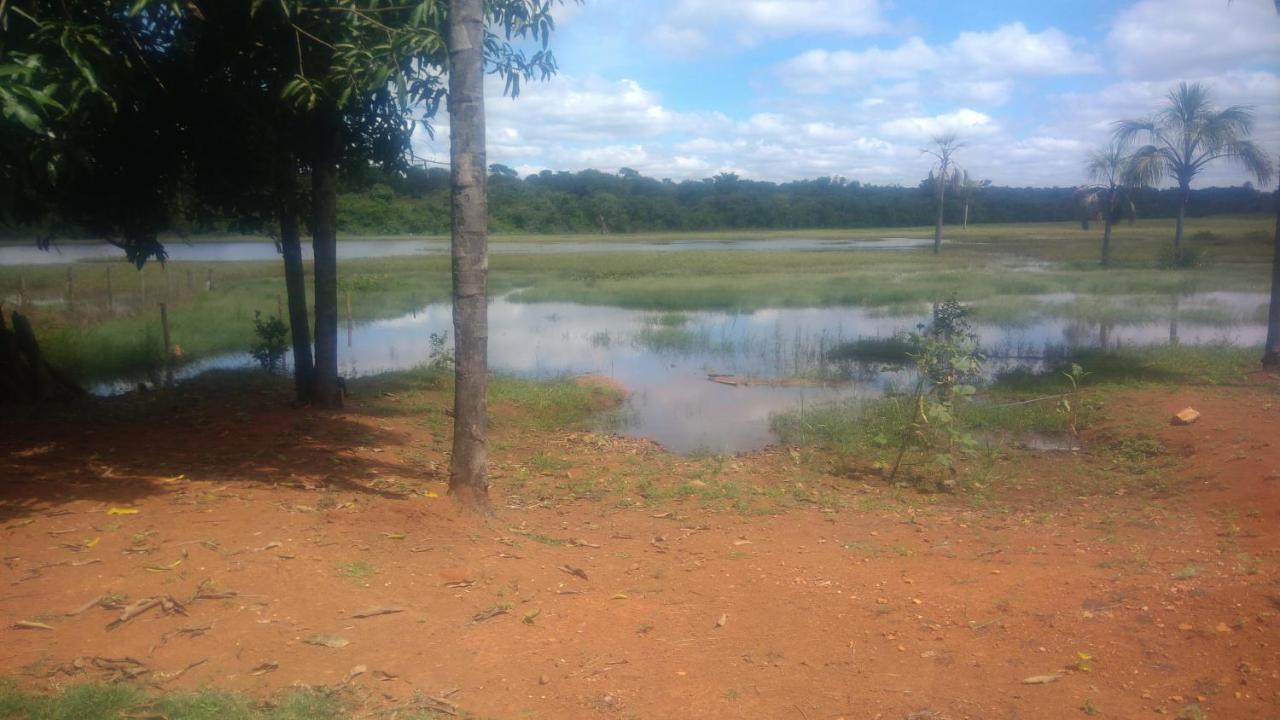 Casa de Madeira com Fogão a Lenha lagoa no fundo para 8 pessoas - Ferienwohnung