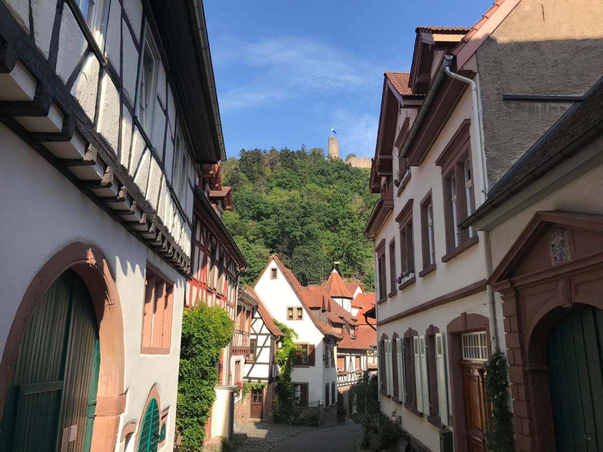 Turmwohnung Büdinger Hof - B&B