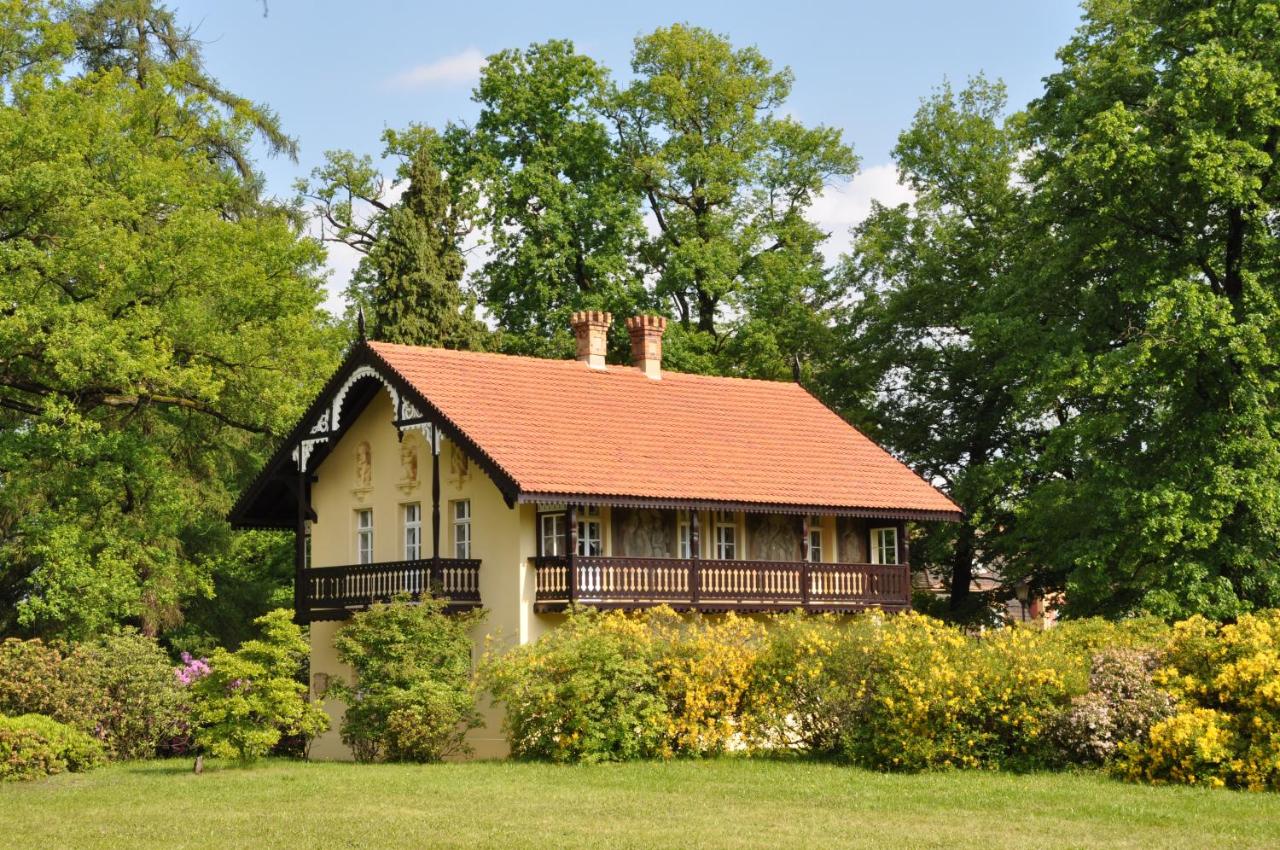 Kavalierhaus im Rhododendronpark Kromlau - Ferienwohnung