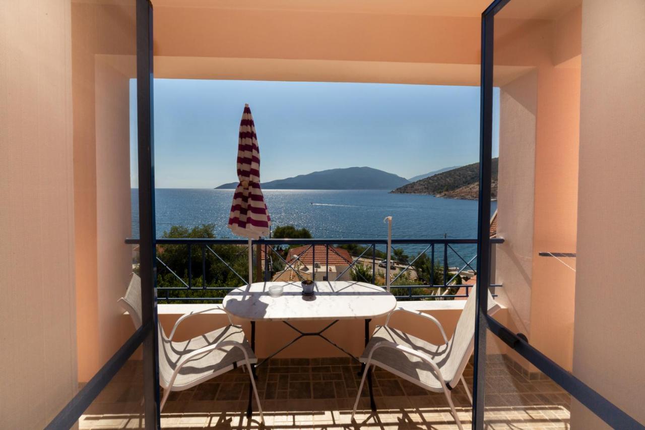 Natassa Apartments - B&B Agía Effimía