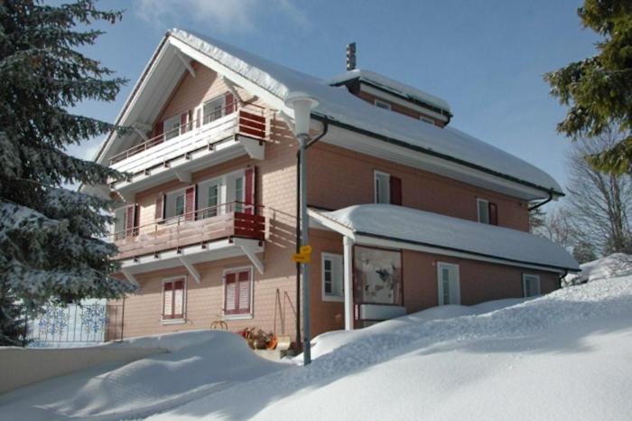 B&B Rigi Kaltbad - Chalet Bergli - Bed and Breakfast Rigi Kaltbad