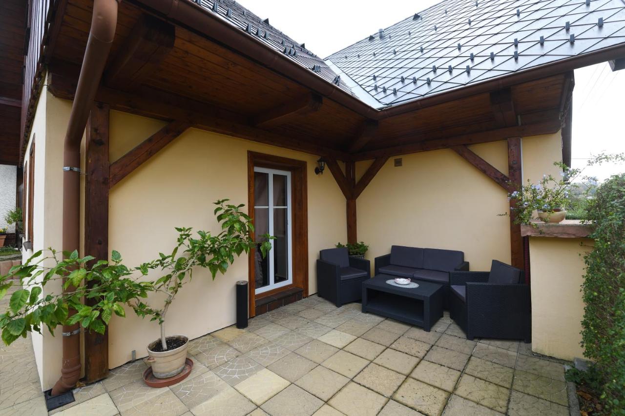 Camera Familiare con Terrazza 