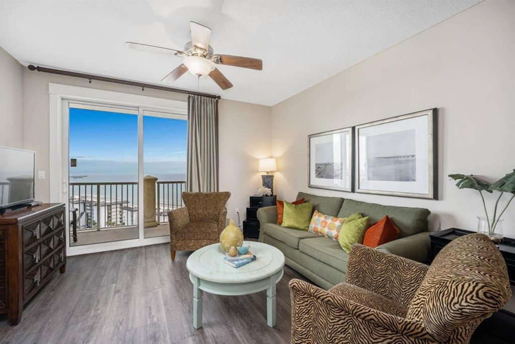 Grand Panaama Beach Resort with ocean view - B&B Panama City Beach