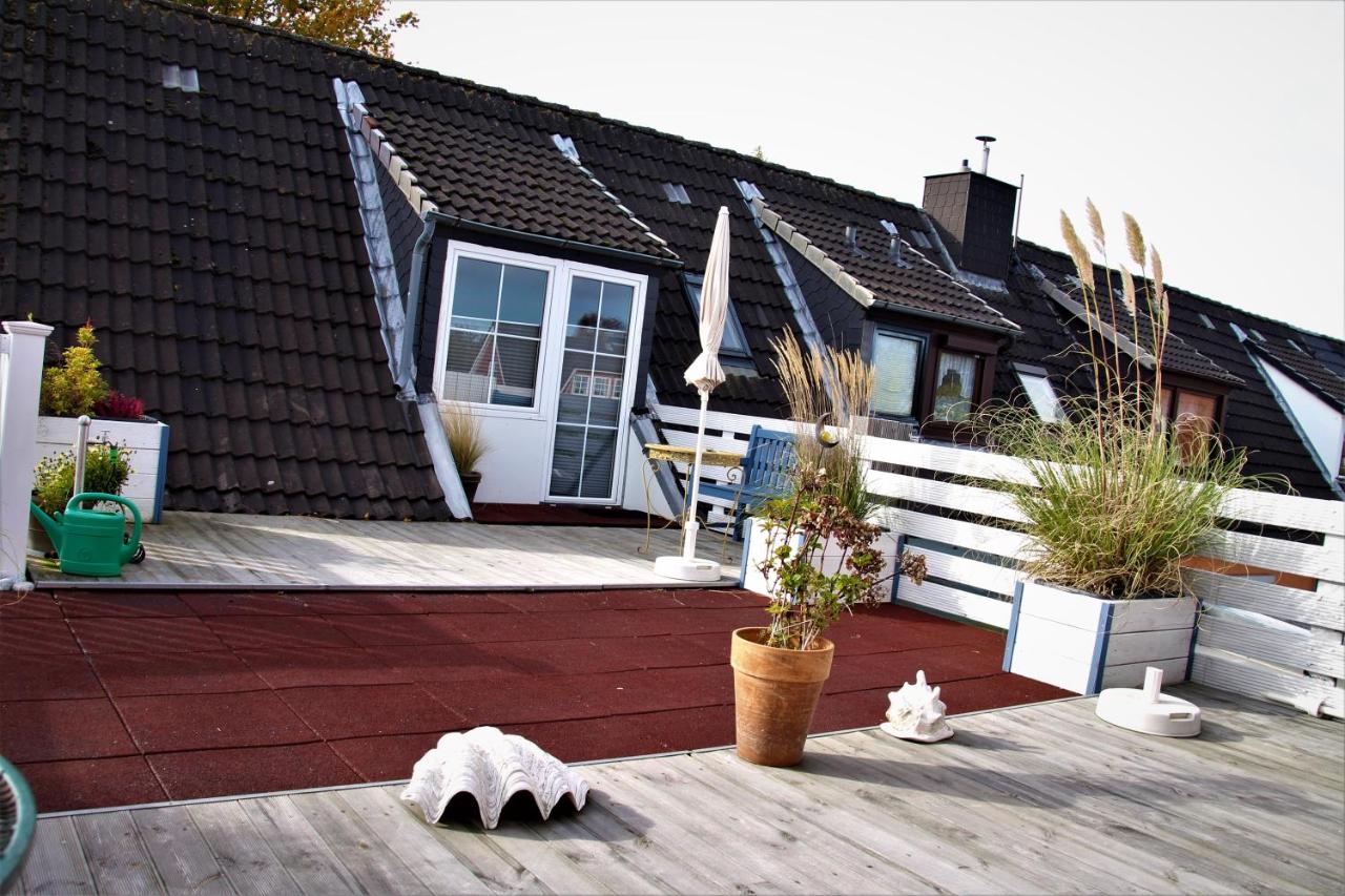 One-Bedroom Apartment with shared Terrace (2 Adults)