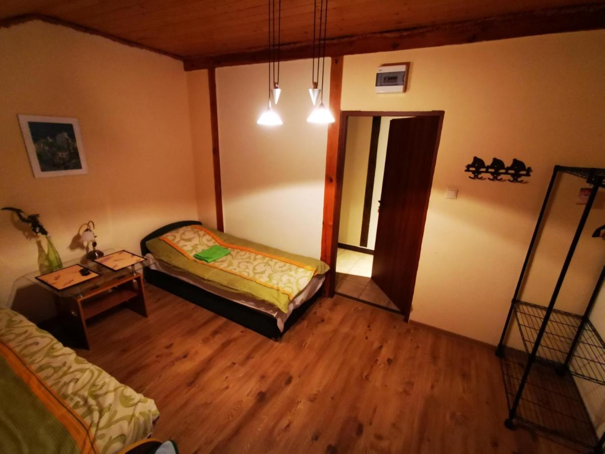 Twin Room with Private Bathroom
