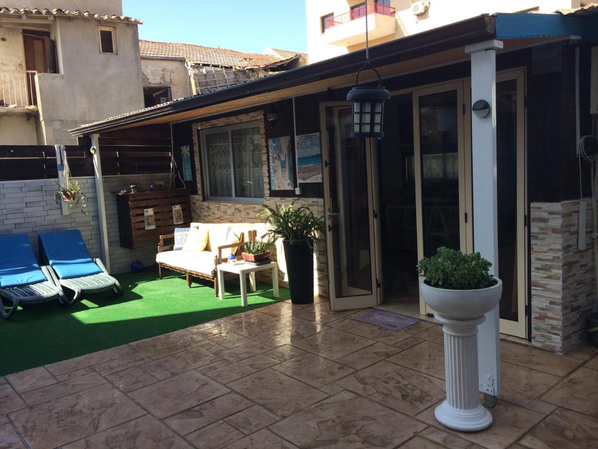 B&B Larnaca - Mamas Summer House - Bed and Breakfast Larnaca