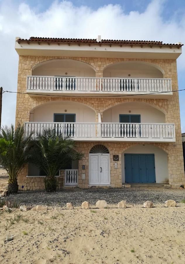 Apartments Mistral Estoril Beach - B&B