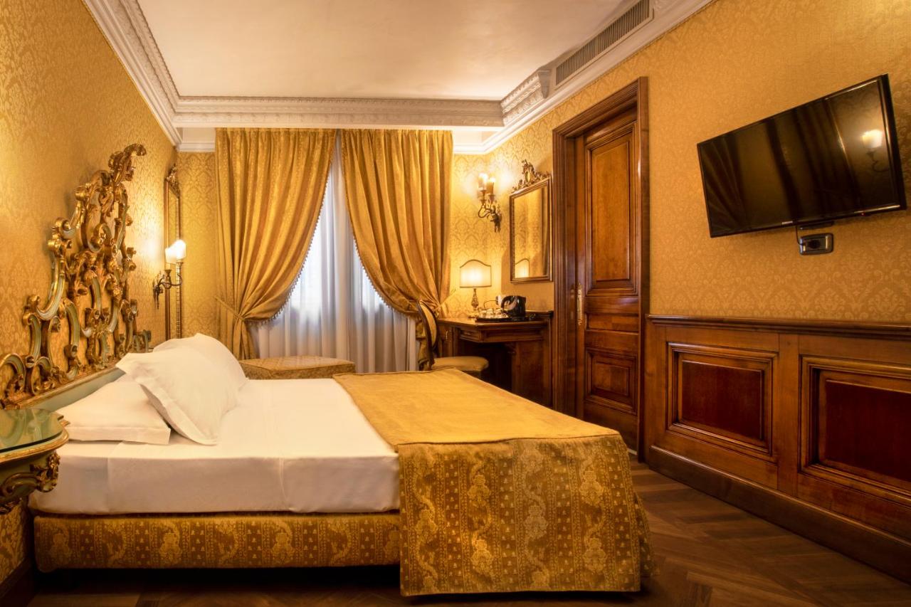 Superior Double or Twin Room with Garden View