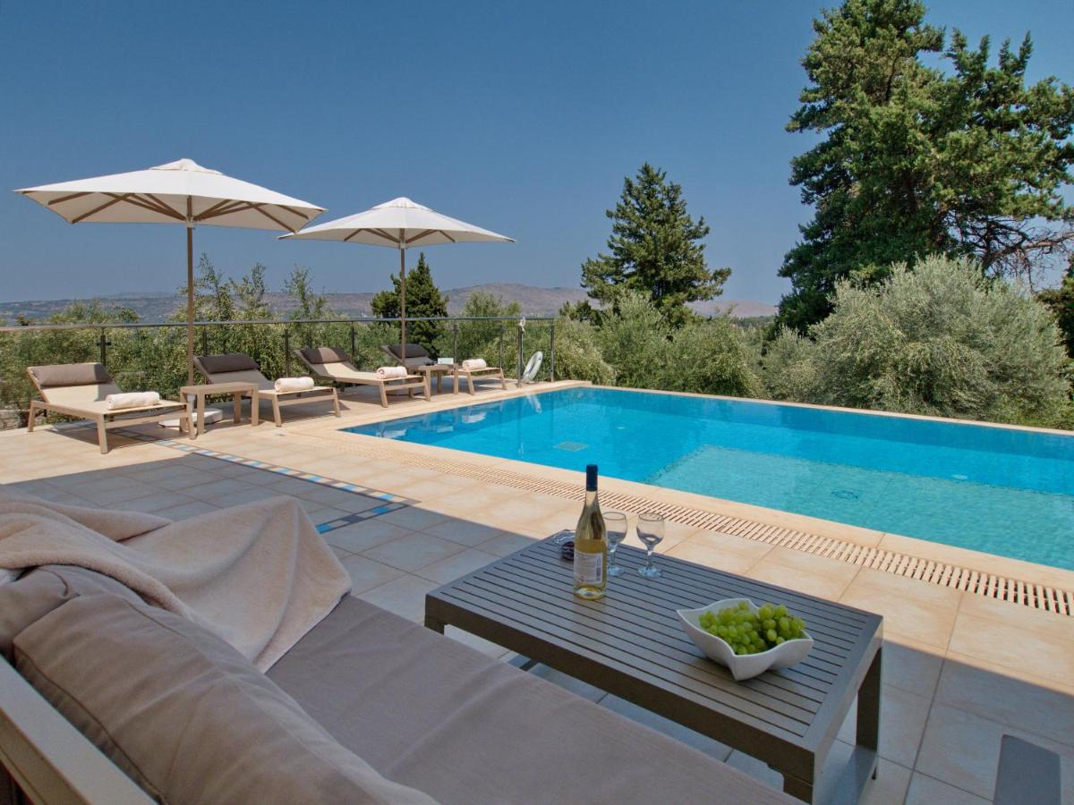 Villa Olivia with Pool Vrises Crete - B&B