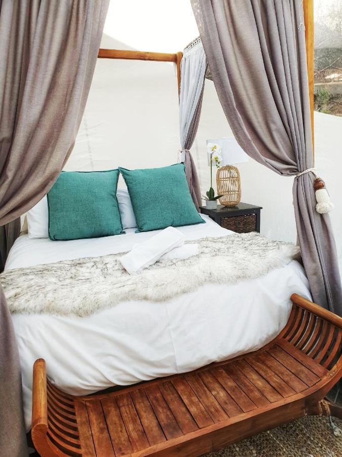 Kamer met Queensize Bed en Bubbelbad