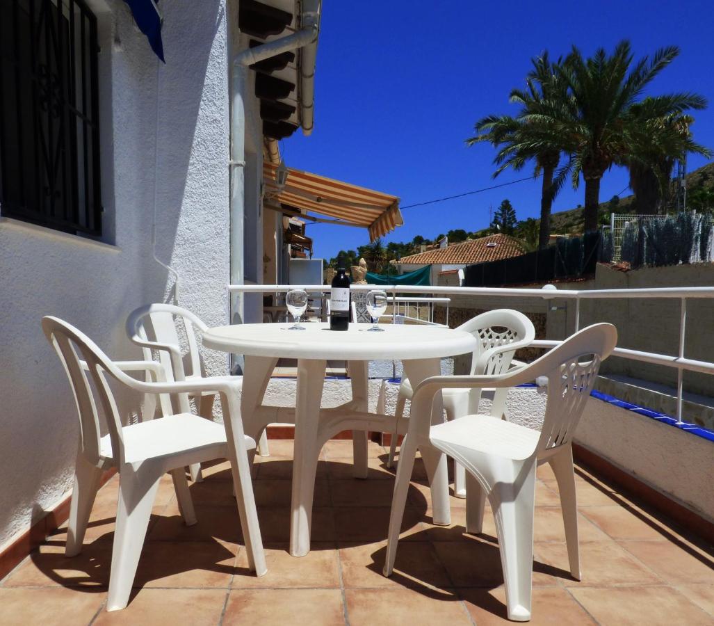 Vista Bahia II Apartments- top floor with balcony views & ground floor with garden and BBQ - Chambres d'hôtes Alboraya