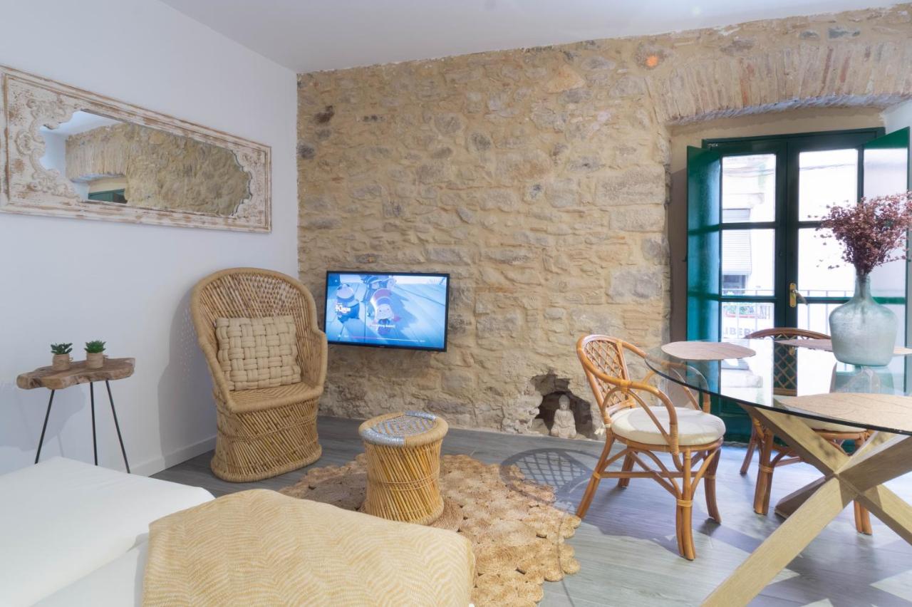 Terra Boutique Apartment - B&B Girona