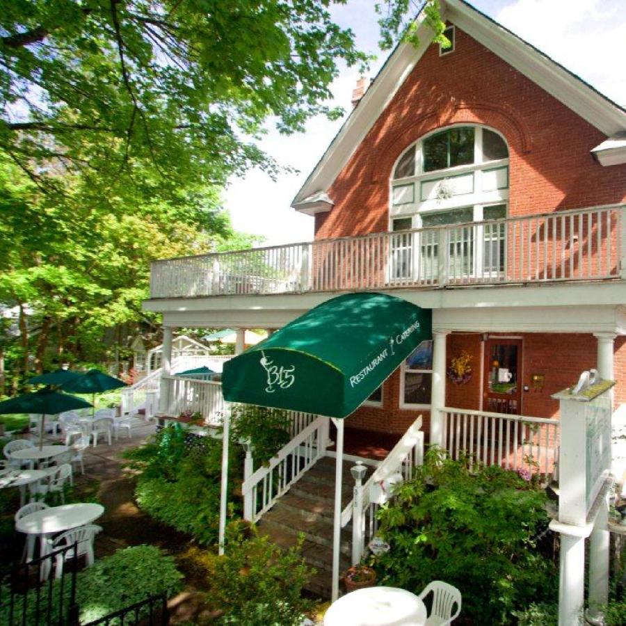 B&B Coeur d’Alene - Greenbriar Inn - Bed and Breakfast Coeur d’Alene