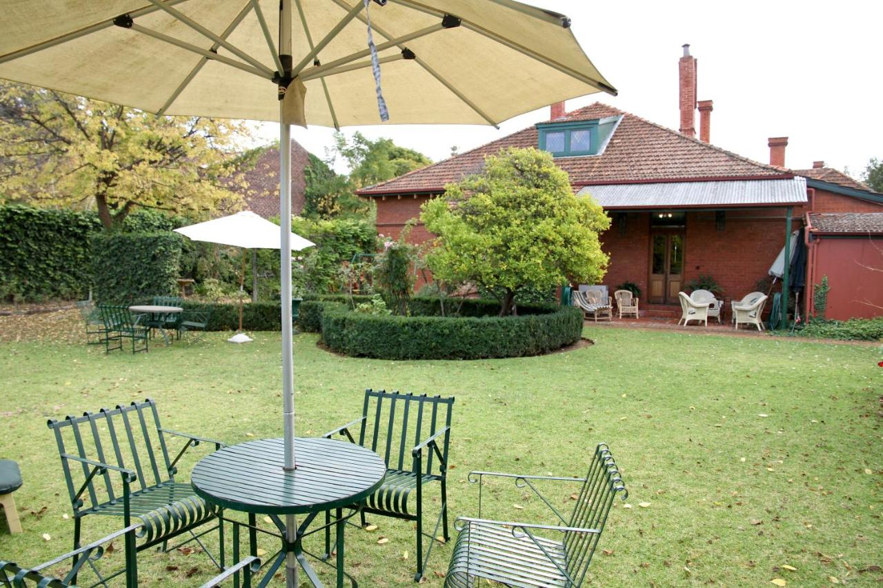 Three-Bedroom Apartment - Garden & Loft