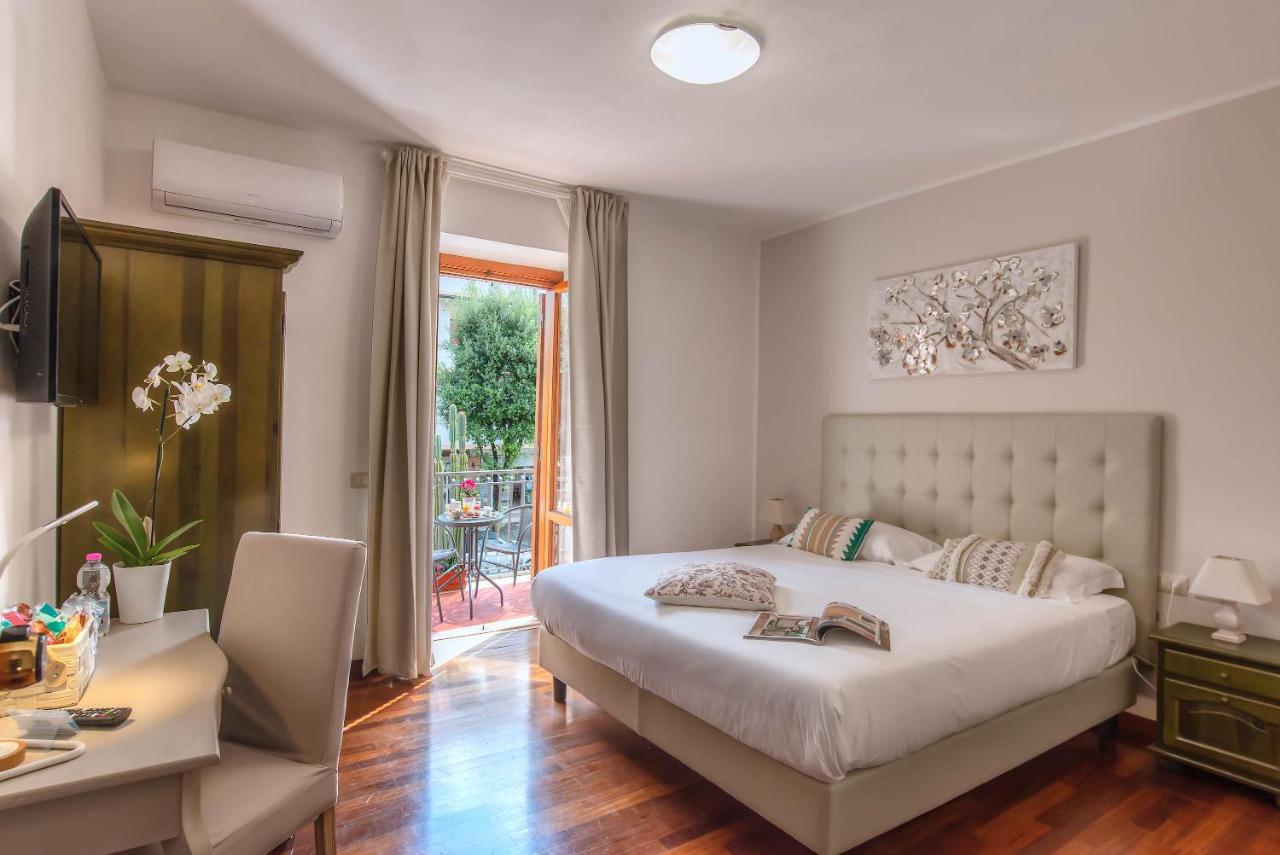 B&B Ciampino - Plaza Rooms Ciampino - Bed and Breakfast Ciampino