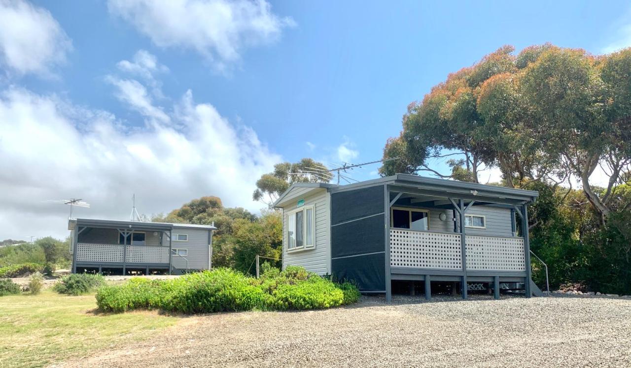 Studio with Sea View (4 Adults)