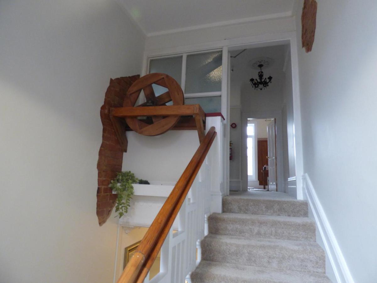 Sahara Guest House - Bed and Breakfast Dunedin