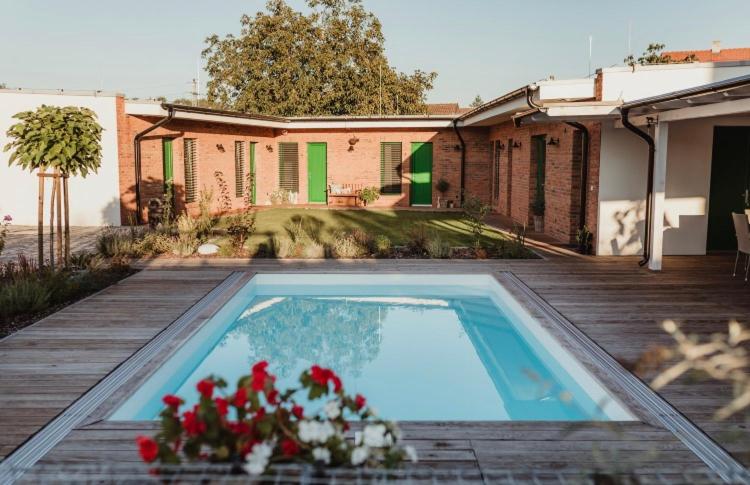 Ubytování Zahrada - B&B Mutěnice