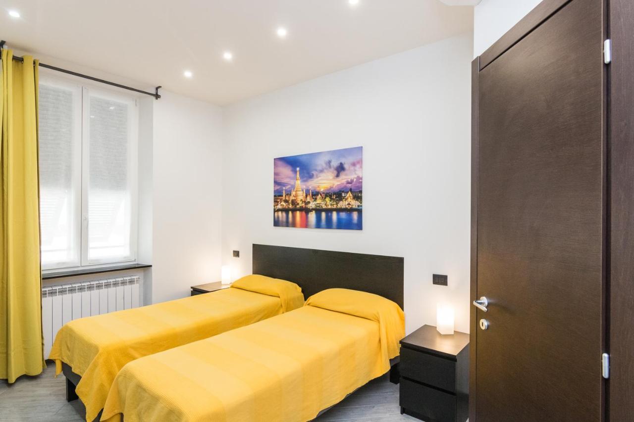 Double or Twin Room with Private Bathroom