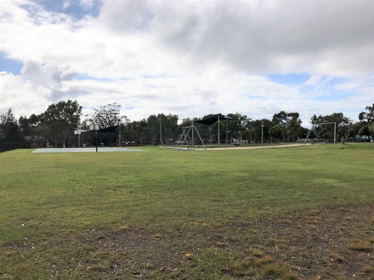 Croydon Ave 50 Currimundi - B&B
