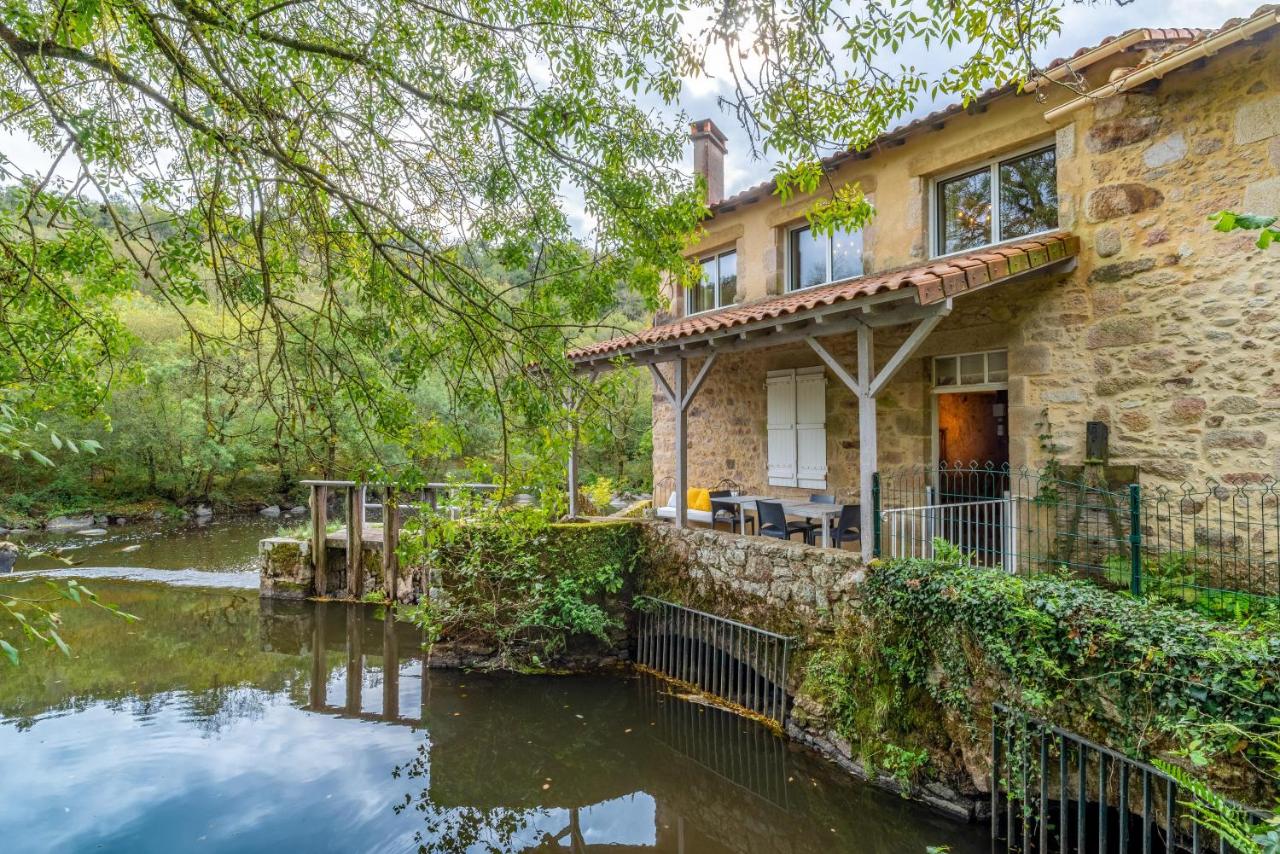 Le Moulin de Pilet - Bed and Breakfast