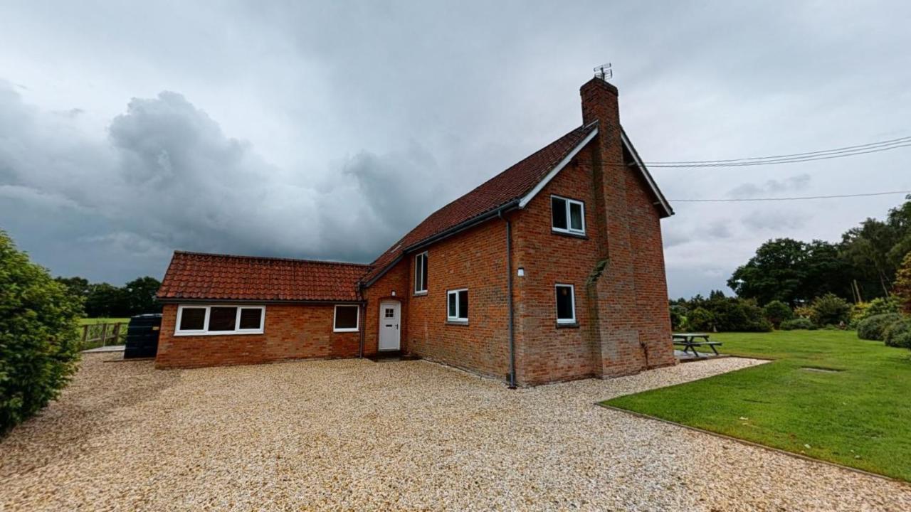 Woodlands Cottage - B&B