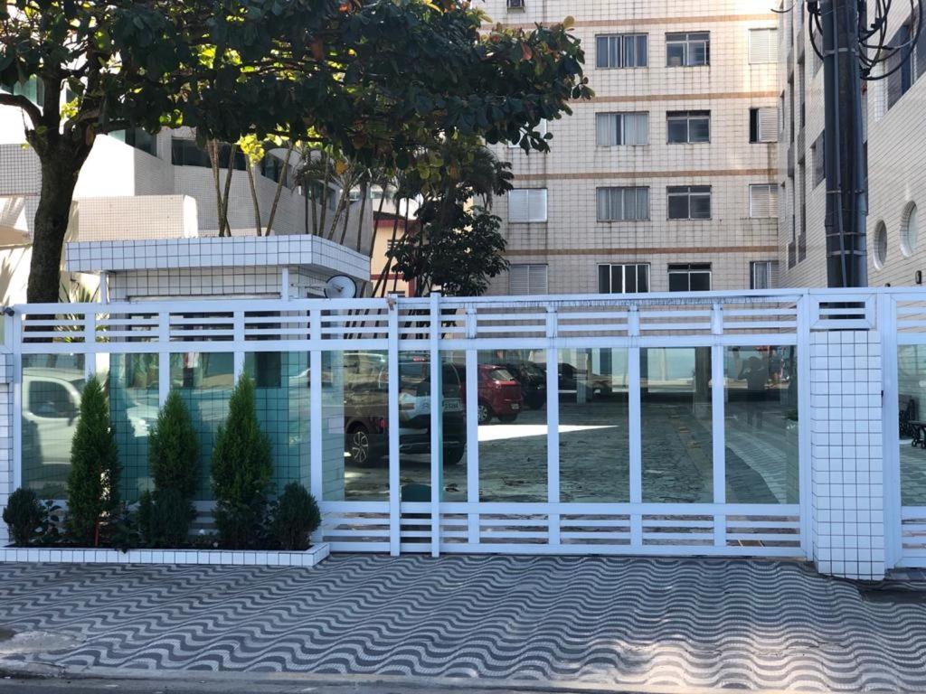 Apartamento em Frente a Praia - não vista mar - Chambres d'hôtes Praia Grande