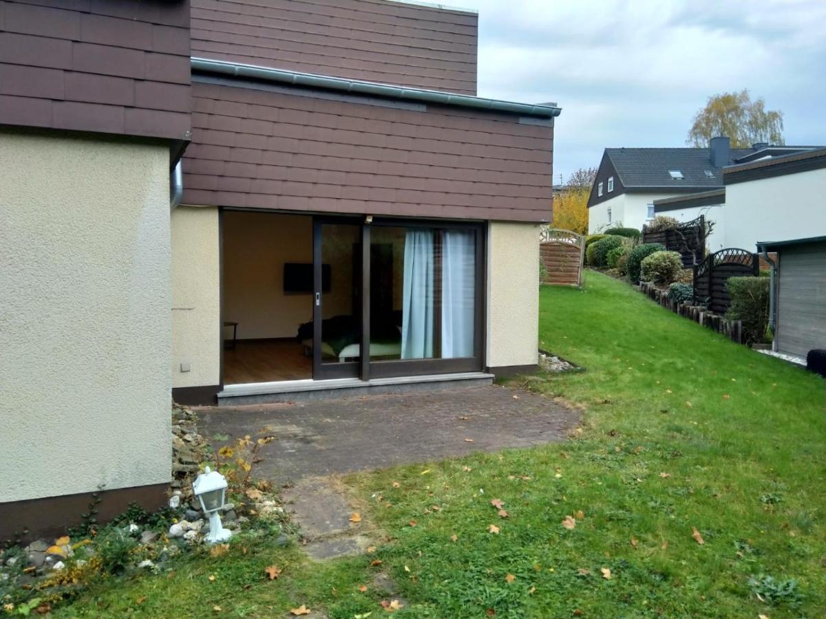 Kleine Ferienwohnung, Einzimmeraparment in Altenkirchen - B&B