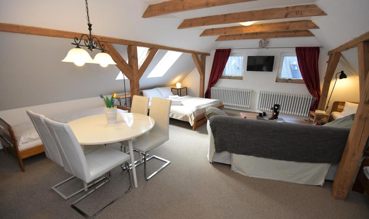 Premium Quadruple Room