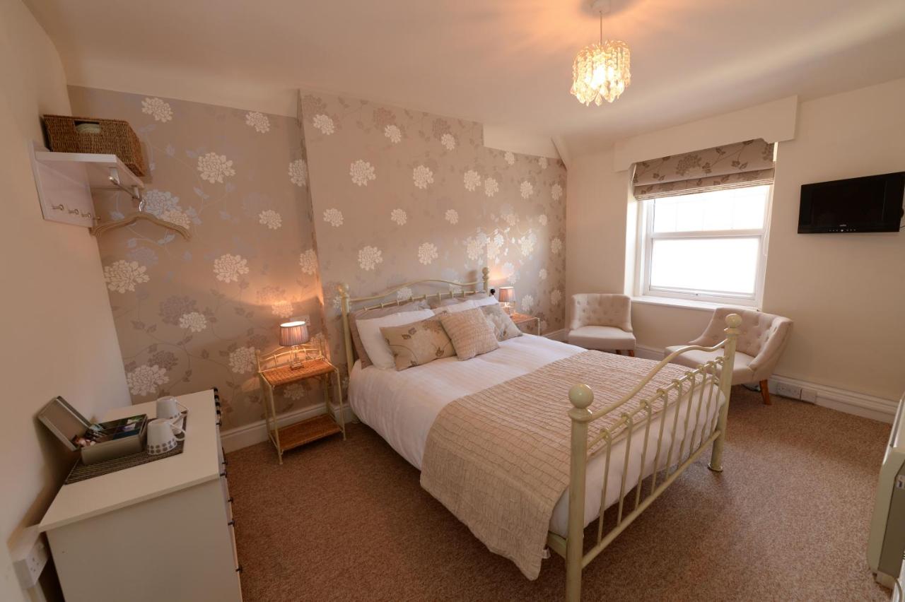 Double Room - 2nd floor