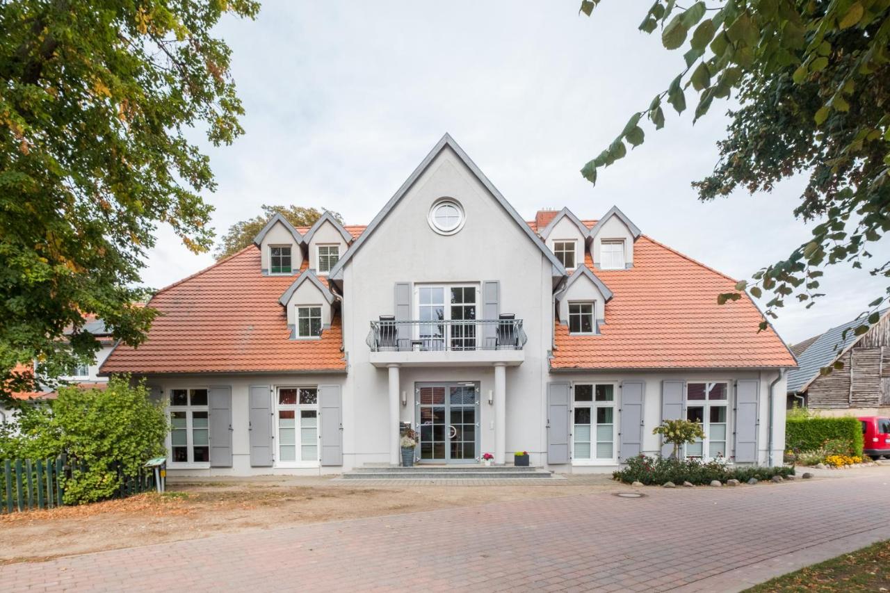 Herrenhaus Jürgenshof - B&B