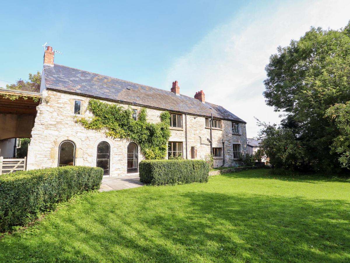 B&B Denbigh - Abbey Cottage - Bed and Breakfast Denbigh