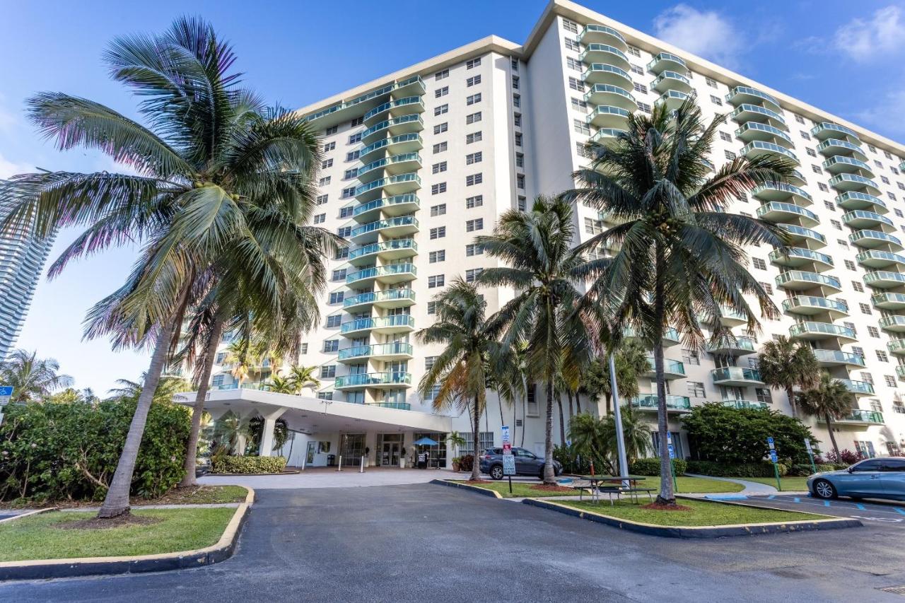 Sunny Isles Ocean Reserve Condo Apartments - Chambres d’hôtes Miami Beach