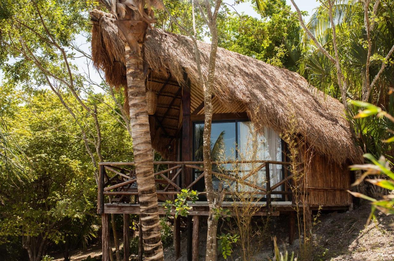 Suite with Lake View