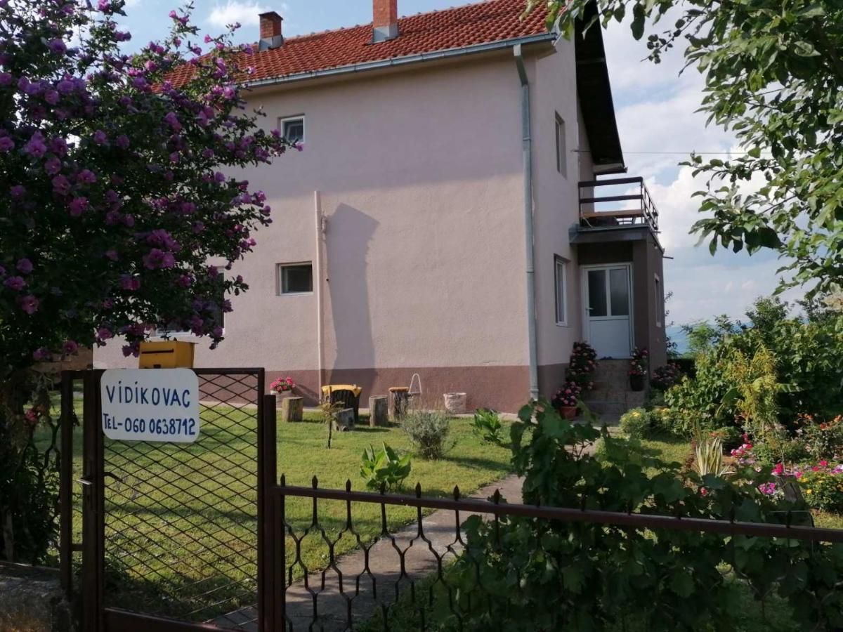 B&B Golubac - Apartmani Vidikovac - Bed and Breakfast Golubac