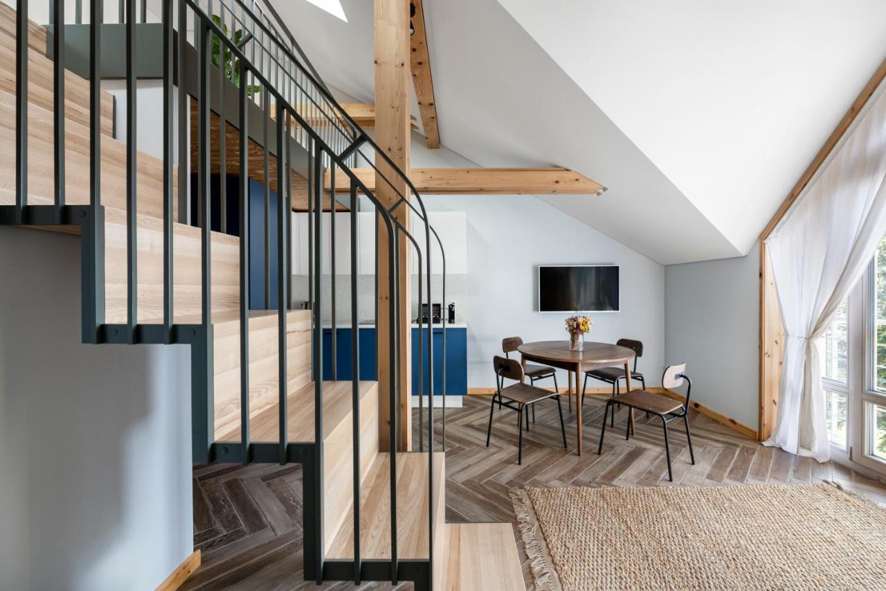 Apartment - Split Level