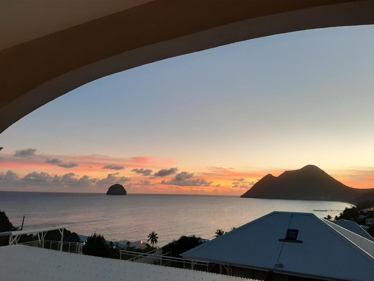 Vue exceptionnelle dans résidence de standing - B&B