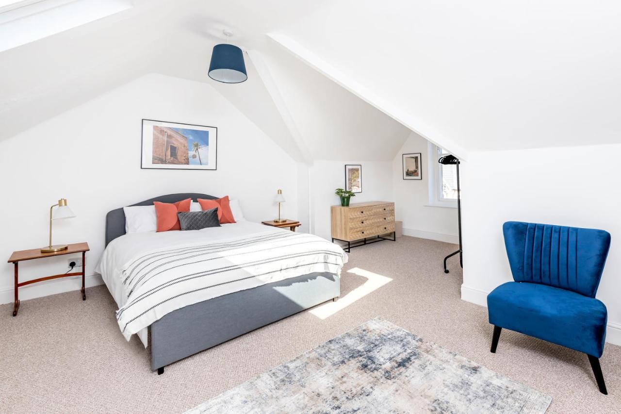 Hamilton Central Heights - Bed and Breakfast Cardiff