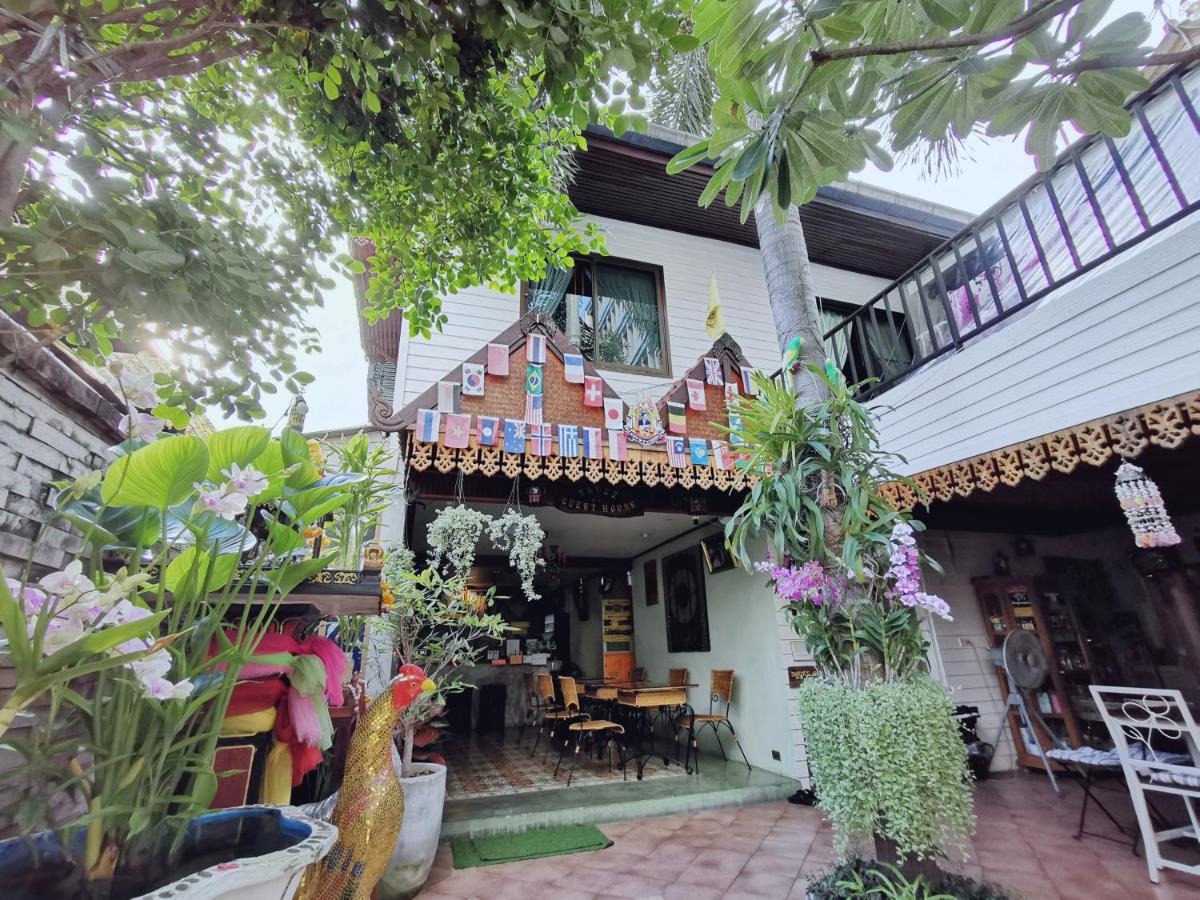 TAVEE Guesthouse - B&B