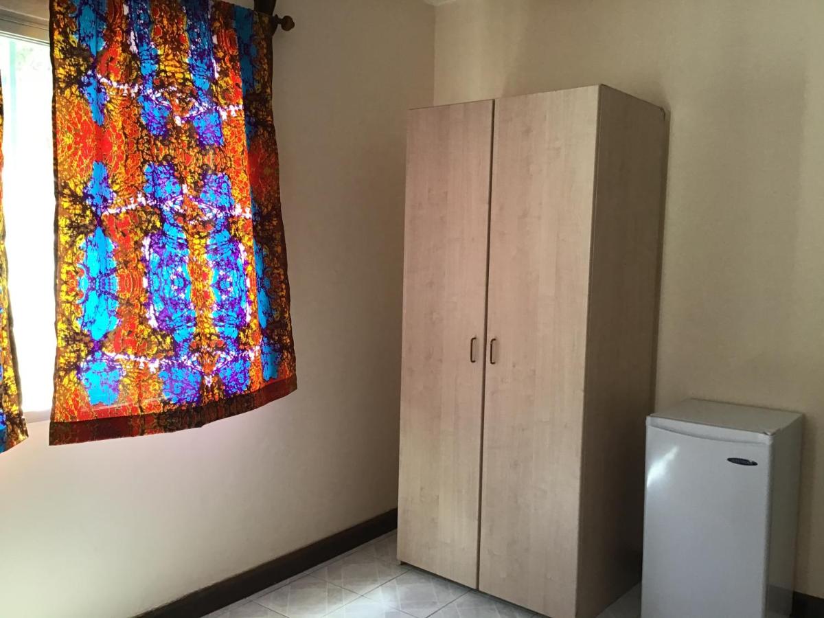 Standard Doppelzimmer mit Gemeinschaftsbad