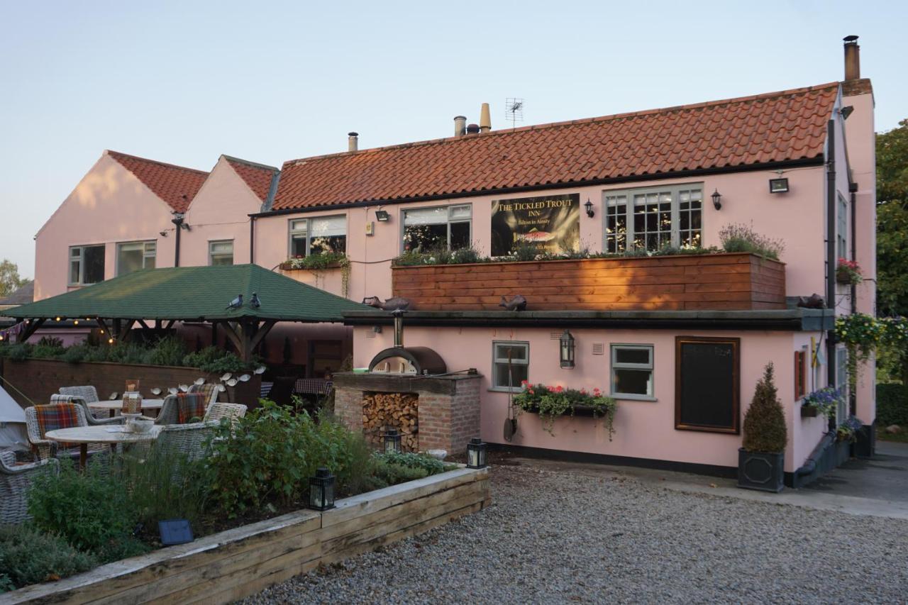 B&B York - The Tickled Trout Inn Bilton-in-Ainsty - Bed and Breakfast York