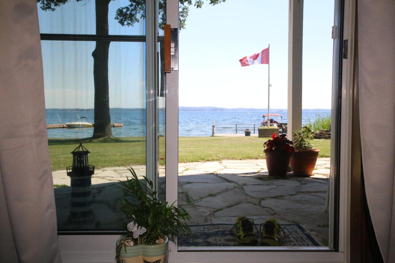Home of Thousand Islands - B&B Gananoque